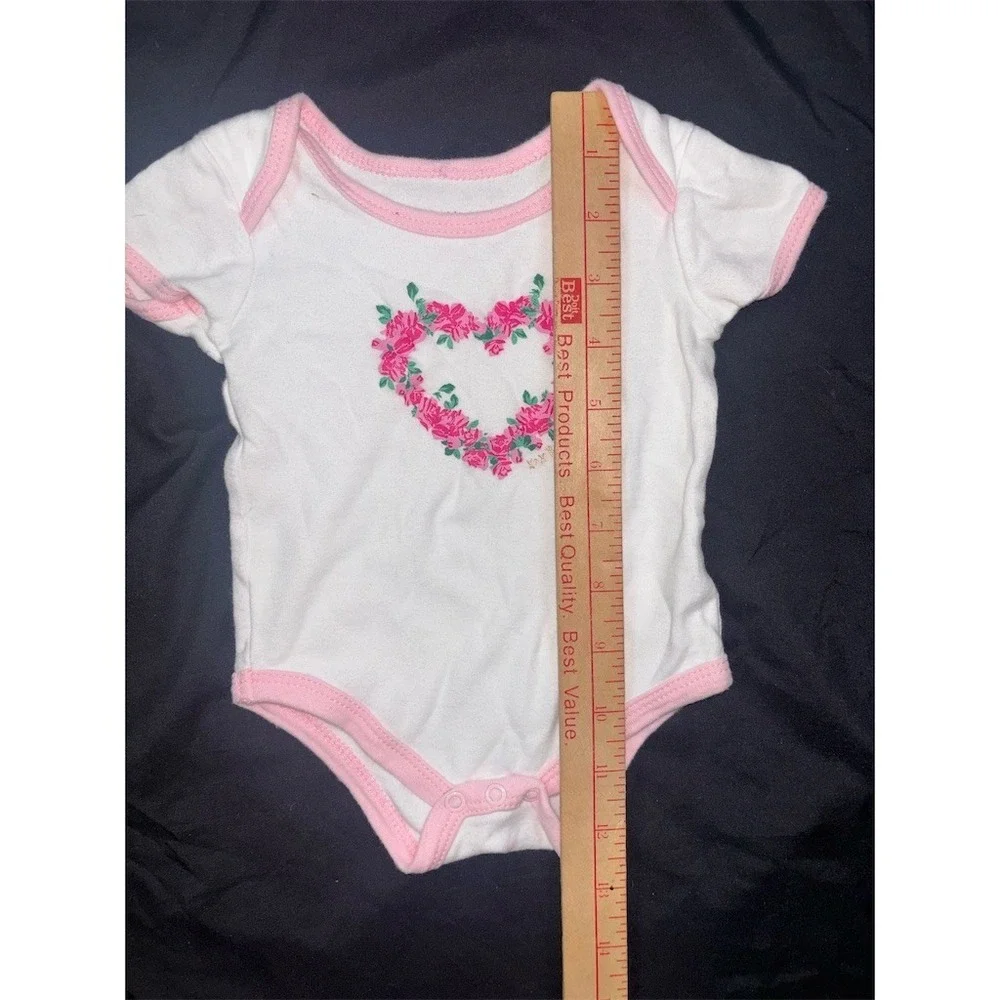 Betsey Johnson Baby Girl Bodysuit 6 Months White Pink Trim Floral Heart SS